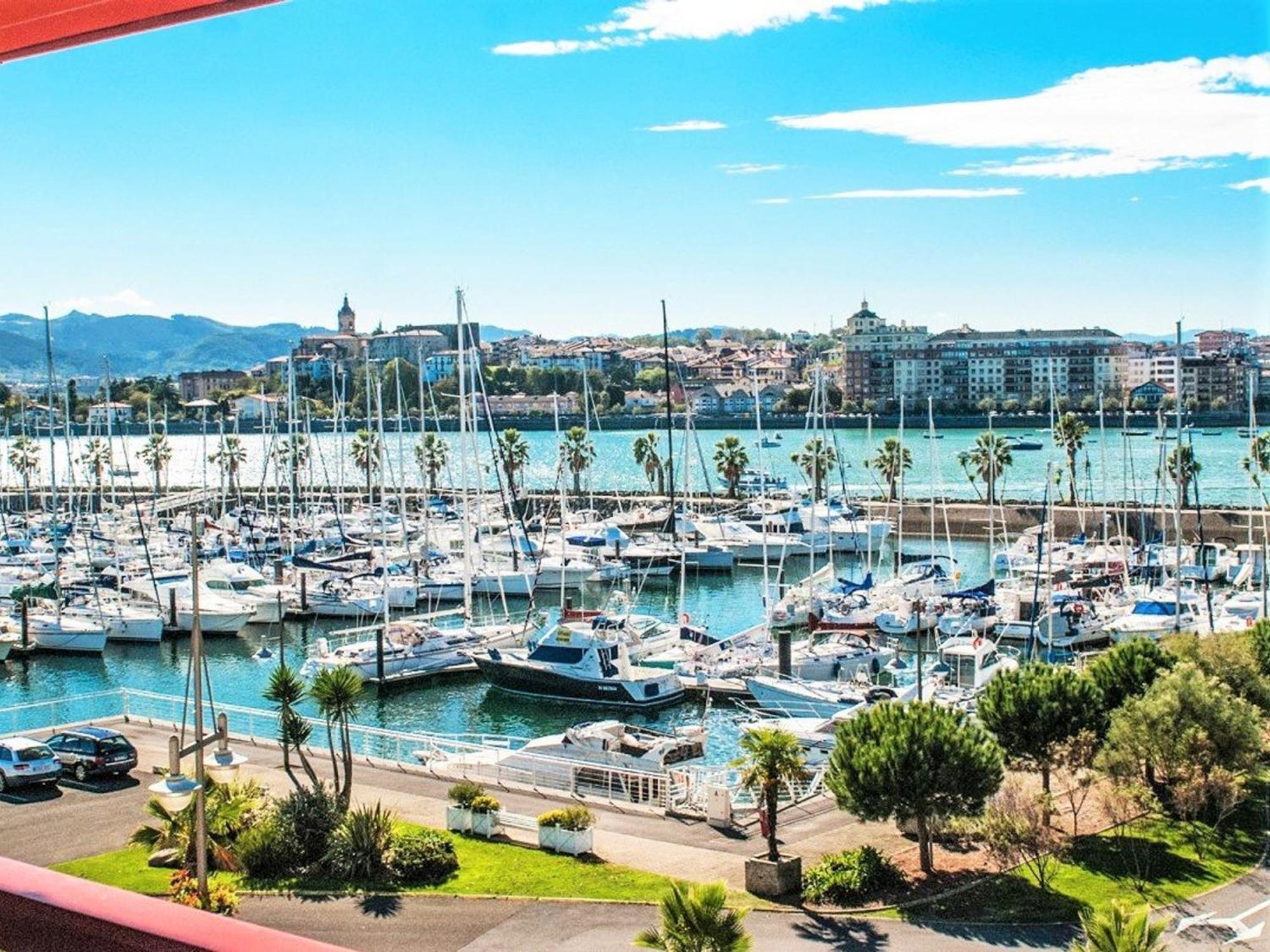 Appartement Renove, A 2 Pas De La Plage Et Commerces - Fr-1-2-332 Hendaye Exteriér fotografie